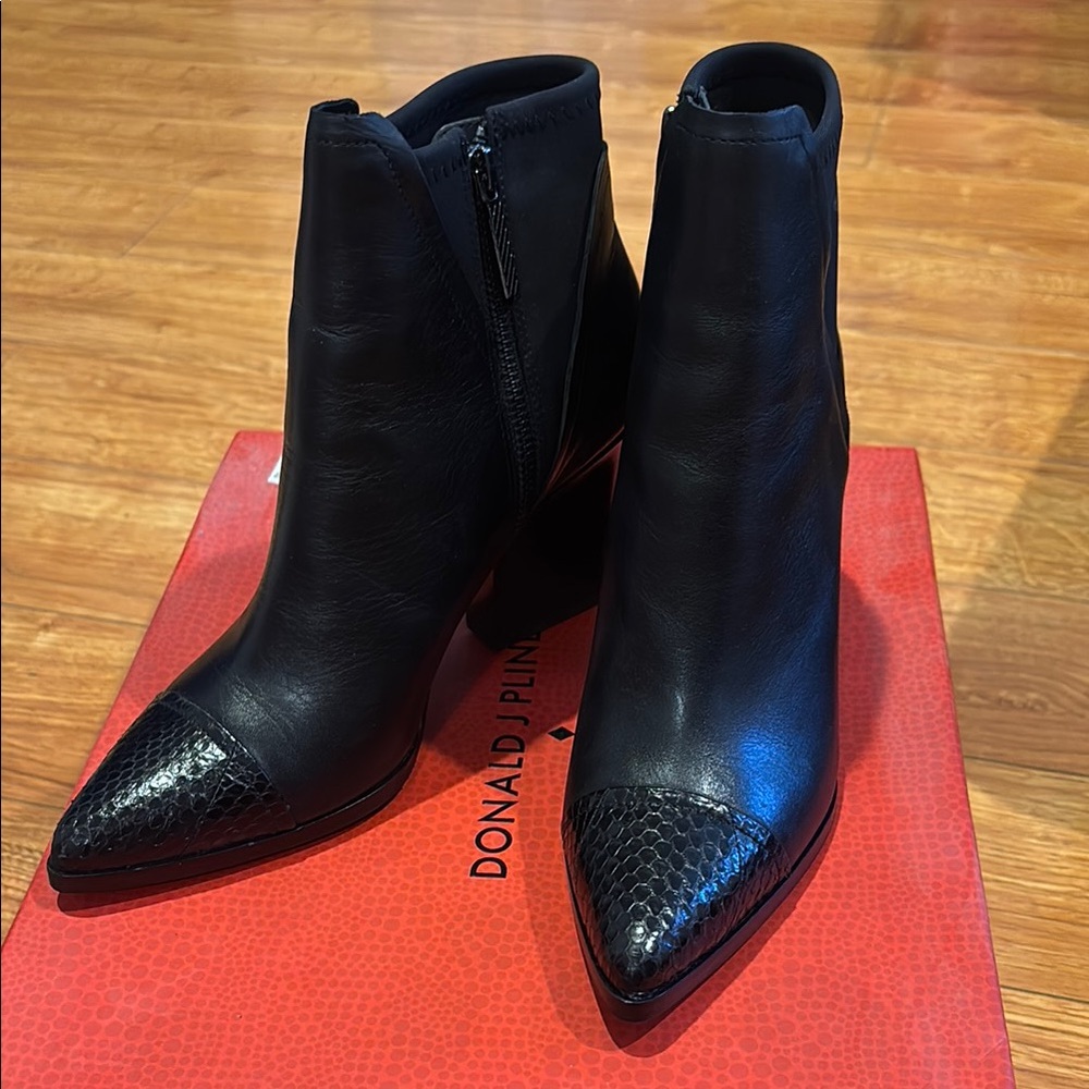Donald J. Pliner Black Pointed Toe Ankle Booties